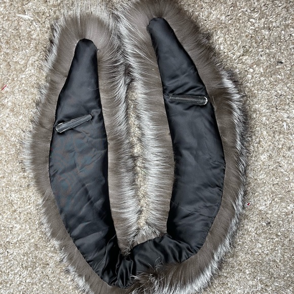 Collar you clip after different jacket!just add it to your styles🔥👊🏽 - Picture 4 of 7